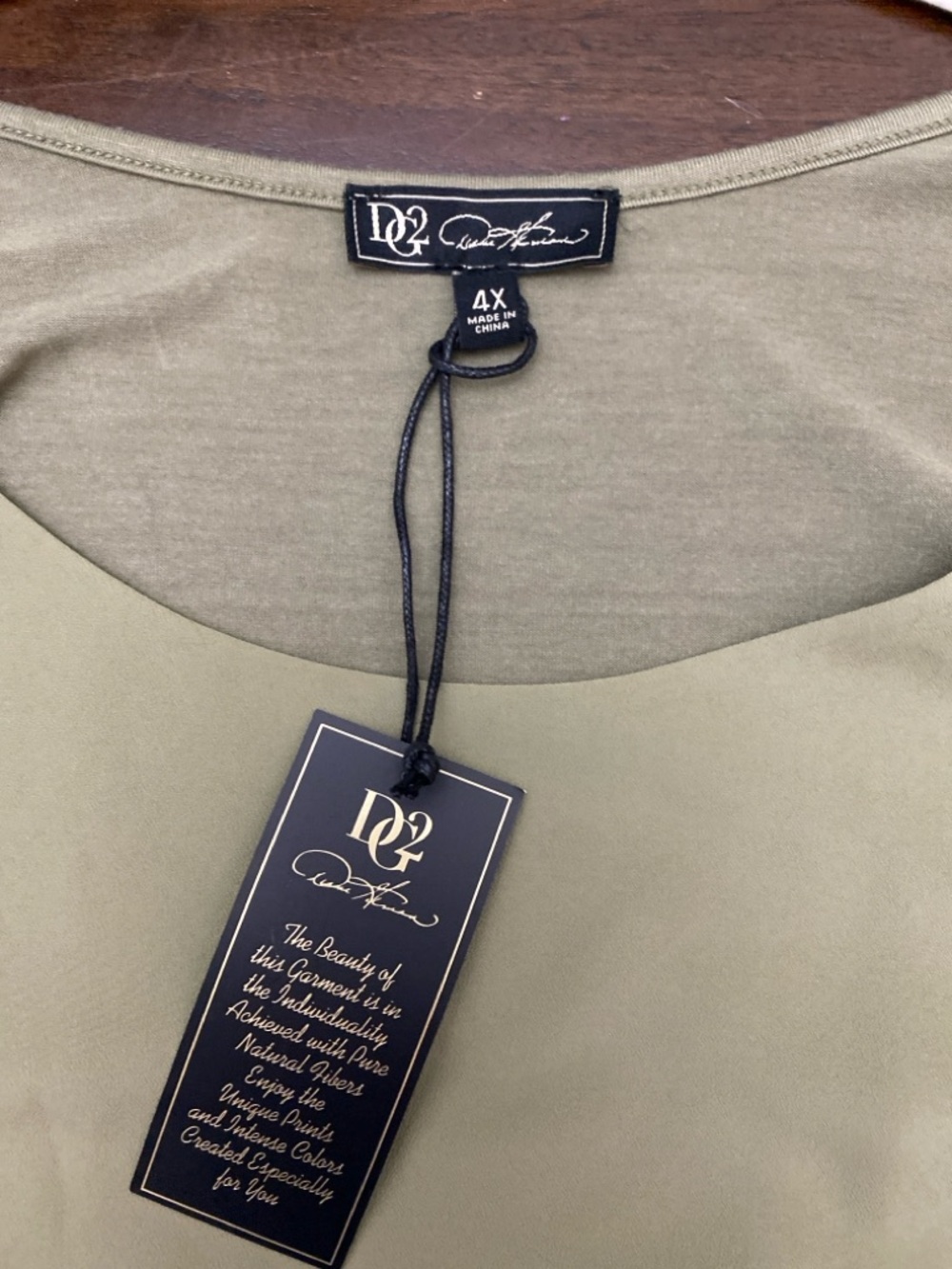 DG2 by Diane Gilman 4X Olive Green Layered Cold Shoulder Tunic Top NWT - Picture 2 of 7